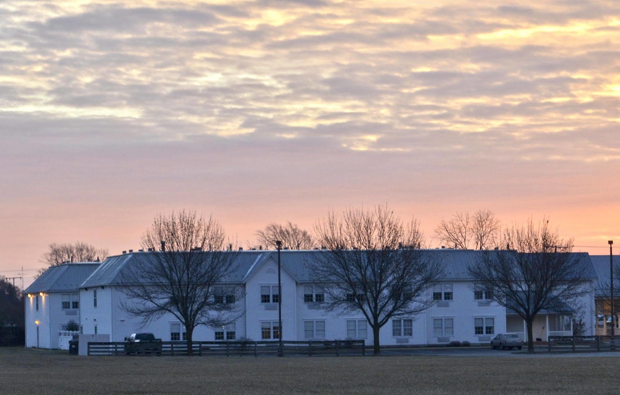 Amish Inn Nappanee Dış mekan fotoğraf